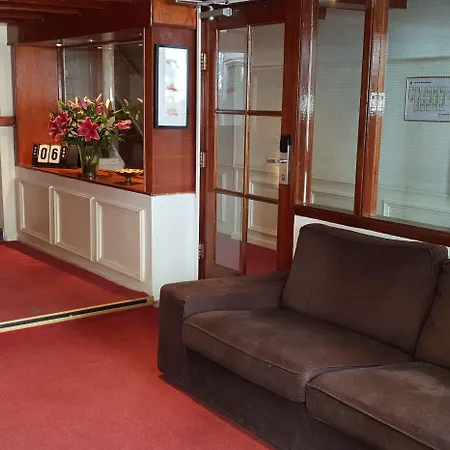 מלון Rembrandtplein