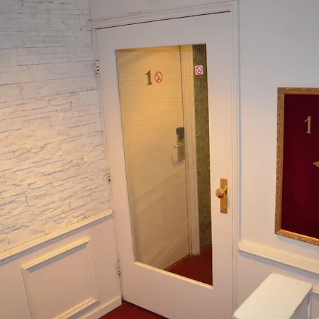 מלון Rembrandtplein