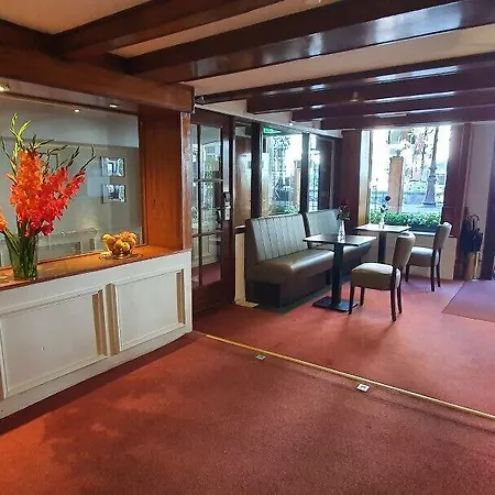 מלון Rembrandtplein