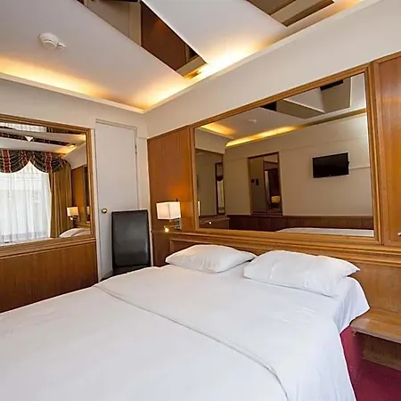 Rembrandtplein Hotell *