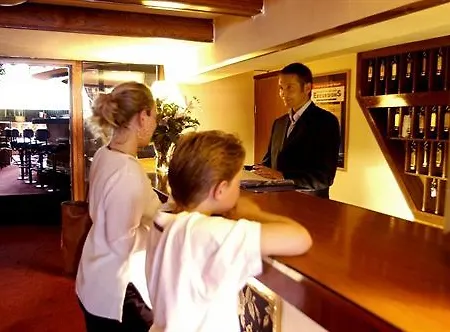 Rembrandtplein מלון