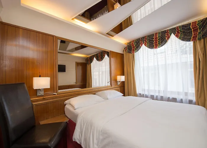 Hotel Rembrandtplein