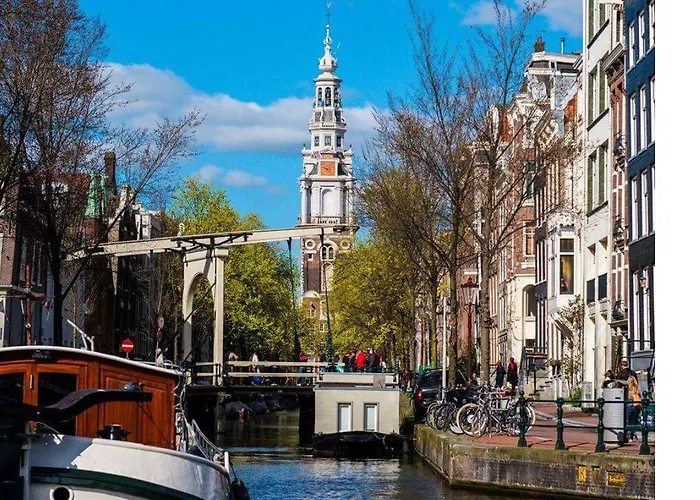 Rembrandtplein Отель *