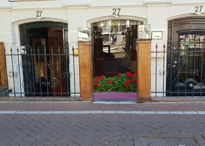 Rembrandtplein Hotel