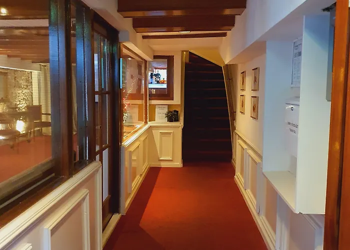 Rembrandtplein * Амстердам