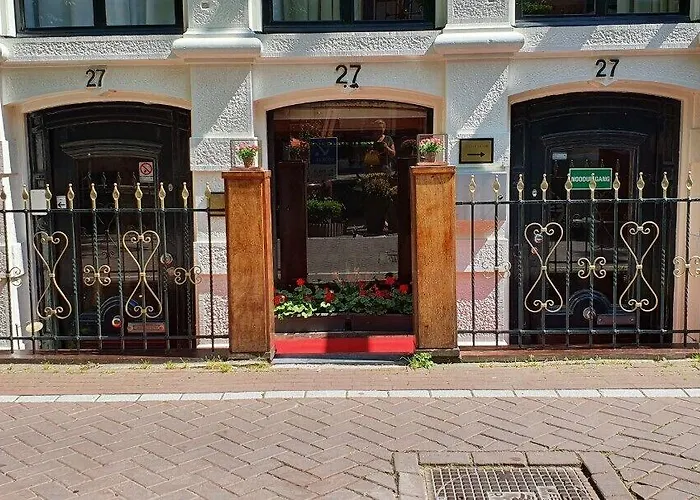 Rembrandtplein * Амстердам