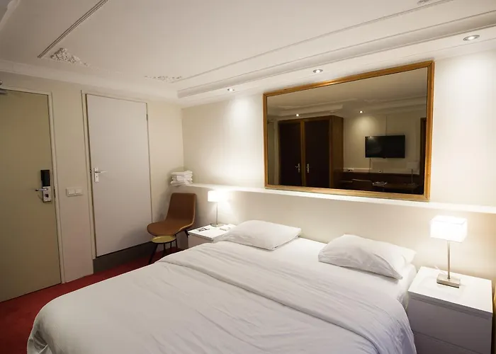 Rembrandtplein Отель *